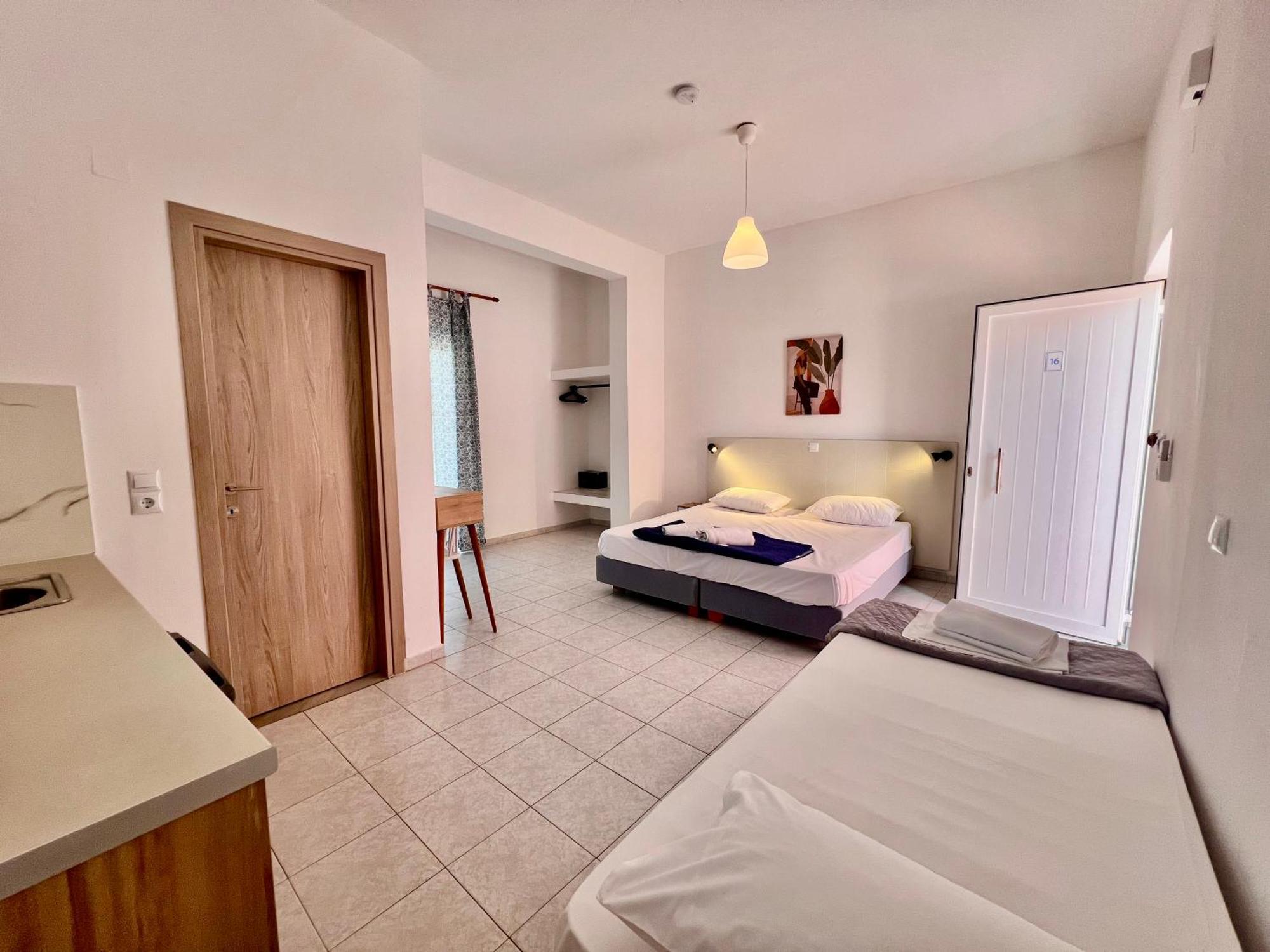 Fardini Seaside Hotel Kávos Extérieur photo